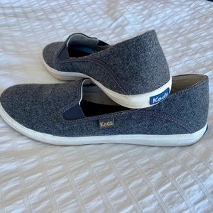 Gray Slip On Keds Size 9
